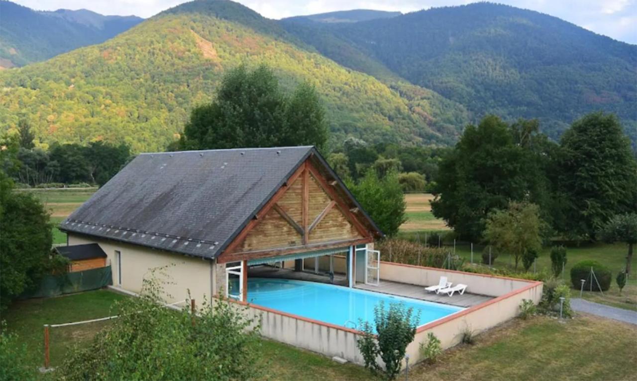 Le 102, T3 Pour 5 Personnes, Vue Montagne, Classe 2 Etoiles Nf, Parking, Piscine En Ete Bagnères-de-Luchon Exterior foto